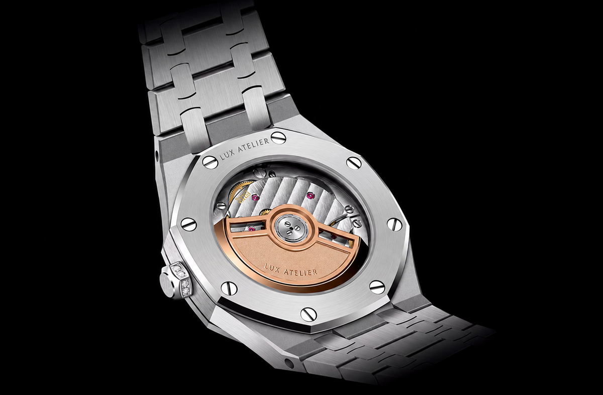Full Crystal-Set Silver-Tone Watch – Integrated Bracelet