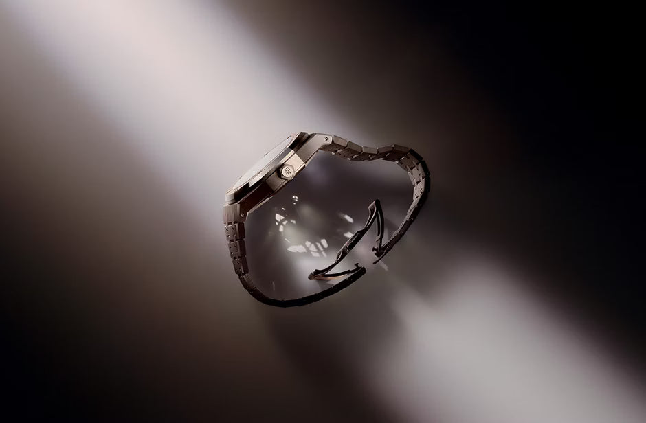 Rose Gold-Tone Skeleton Open-Heart Watch – Integrated Bracelet