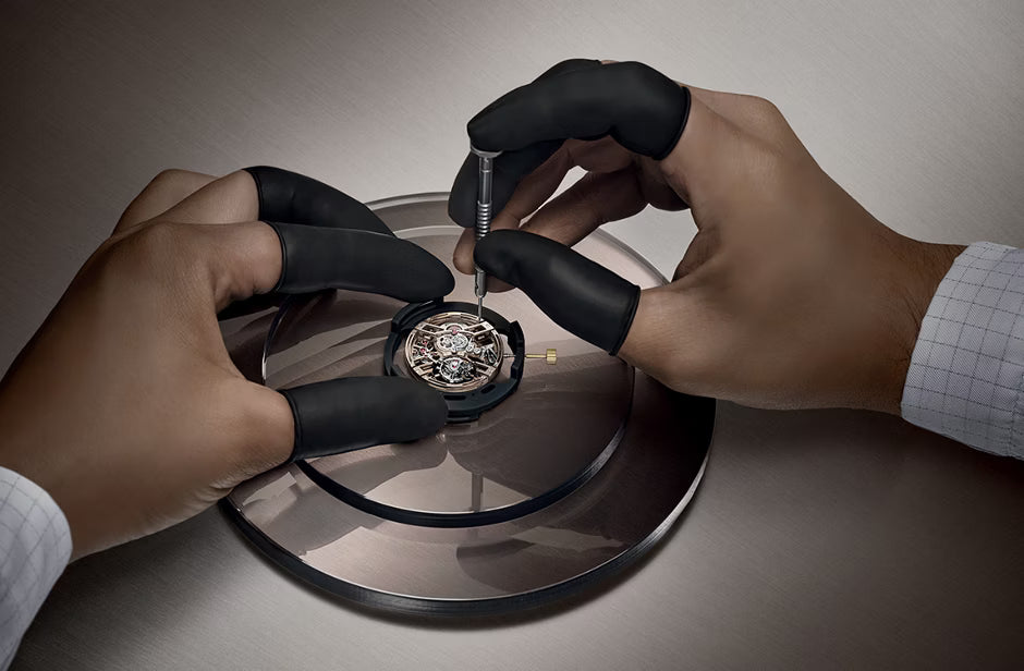 Rose Gold-Tone Skeleton Open-Heart Watch – Integrated Bracelet