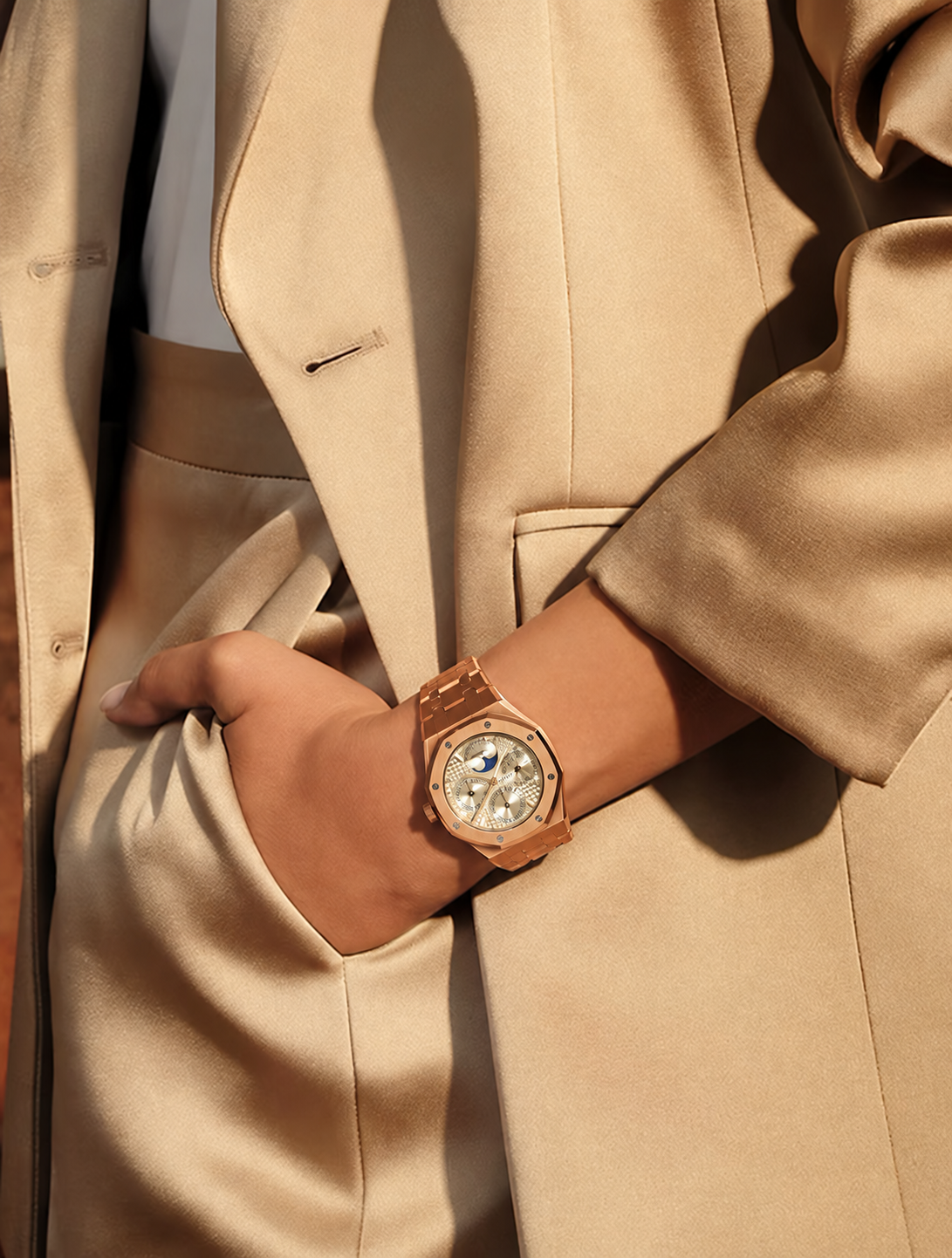 Rose Gold-Tone Champagne Multi-Display Watch – Integrated Bracelet