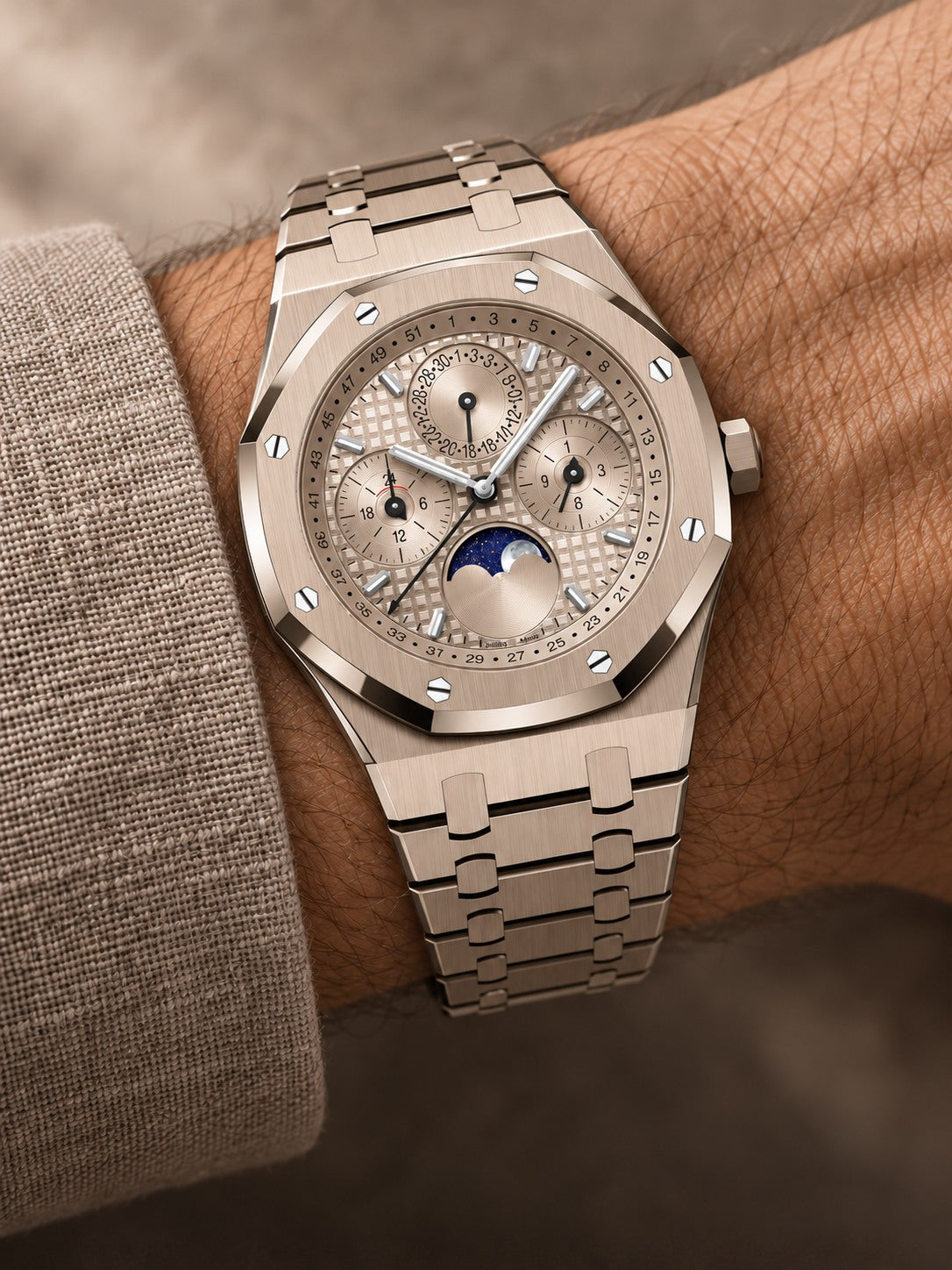 Sand Gold Multi-Display Watch – Integrated Bracelet
