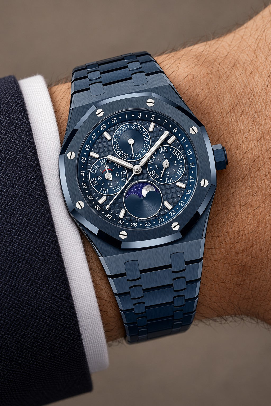 Deep Blue Multi-Display Watch – Integrated Bracelet