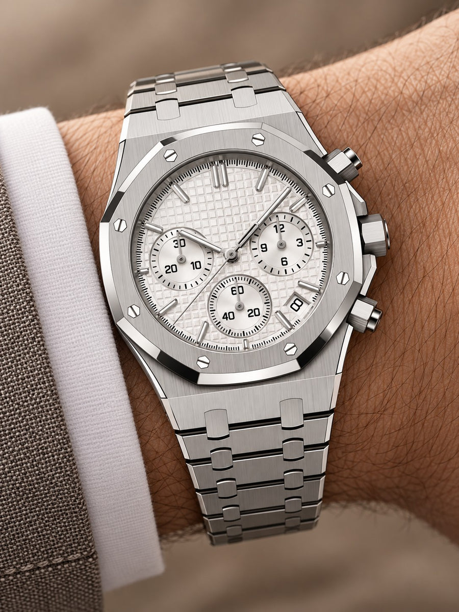Silver Multi-Display Sport Watch – Integrated Bracelet