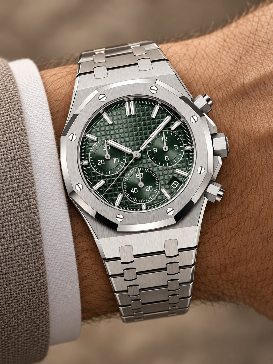 Green Chronograph Luxury Watch – Stainless Steel Bracelet