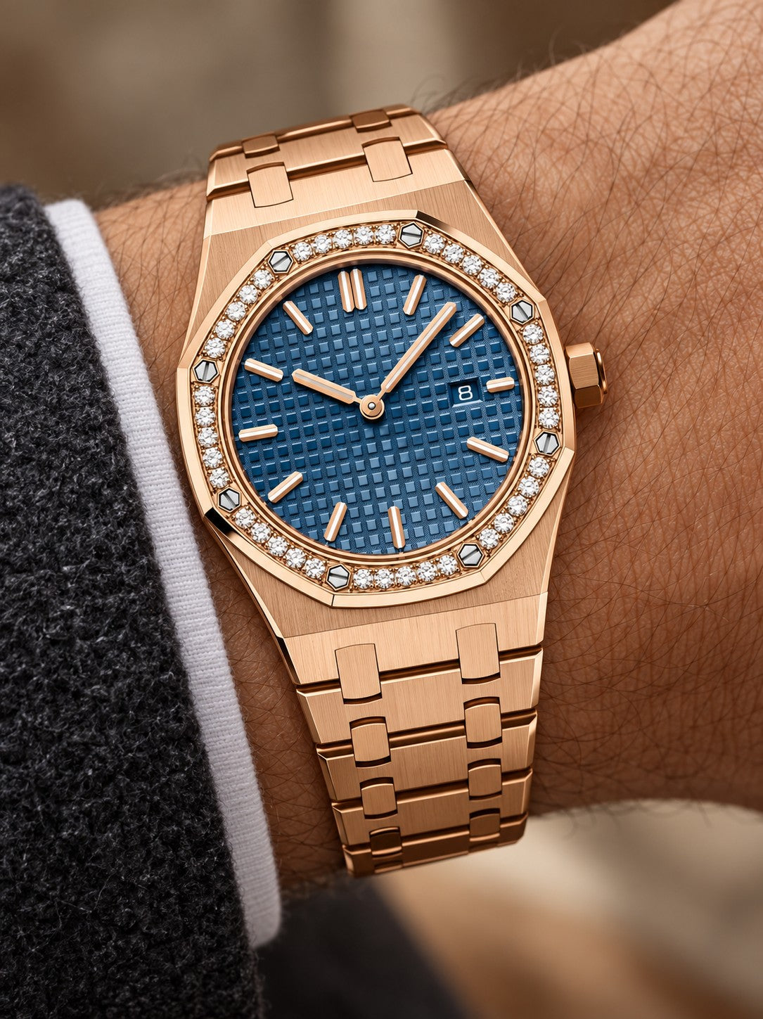 Rose Gold-Tone Deep Blue Crystal-Bezel Watch – Integrated Bracelet