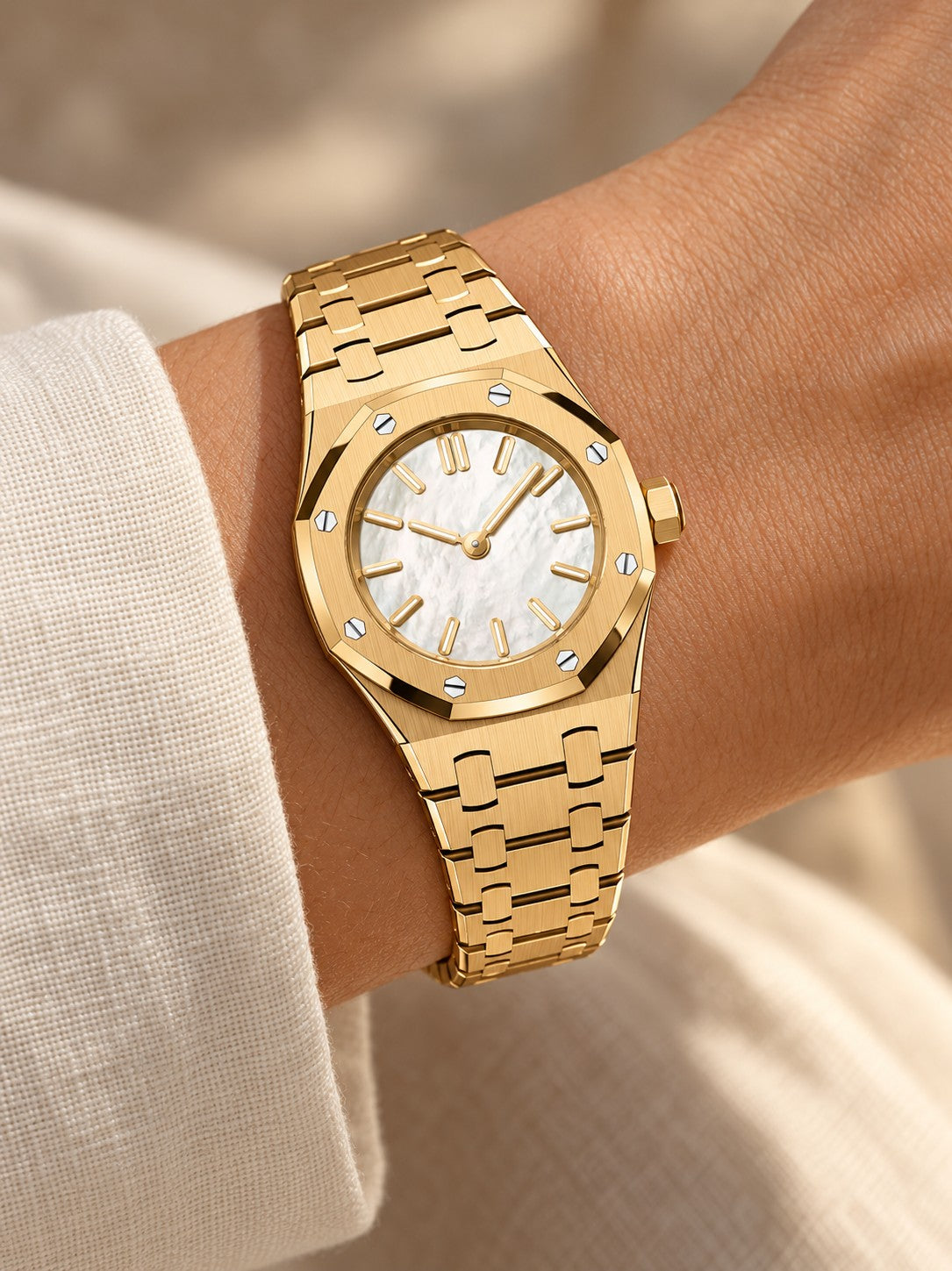 Gold-Tone Mini Pearl-Inspired Watch – Integrated Bracelet