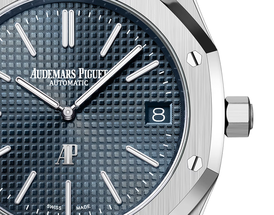 Silver-Tone Blue Textured Watch – Integrated Bracelet