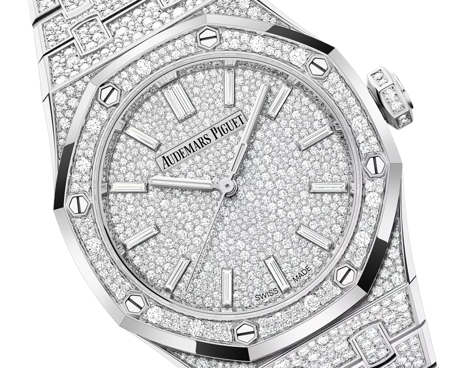 Full Crystal-Set Silver-Tone Watch – Integrated Bracelet