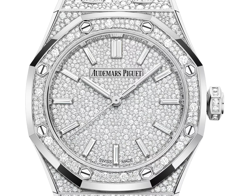 Full Crystal-Set Silver-Tone Watch – Integrated Bracelet